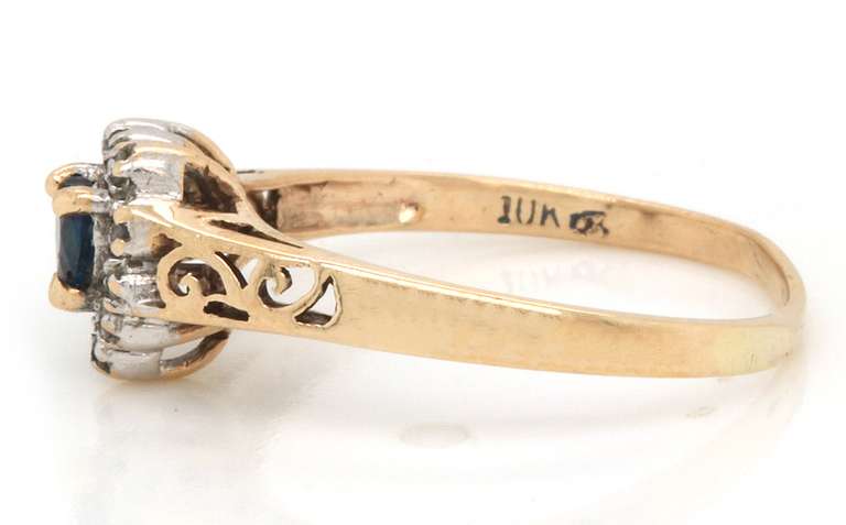 Gorgeous Sapphire and Diamond Yellow Gold Ring