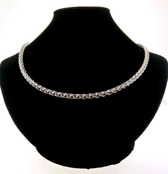 Mesmerizing Italian Sterling Silver Wheat Chain Necklace