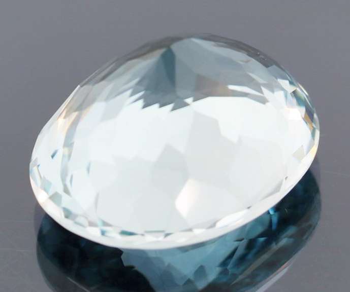 Designer 25.96ct aqua blue Hydrothermal Quartz