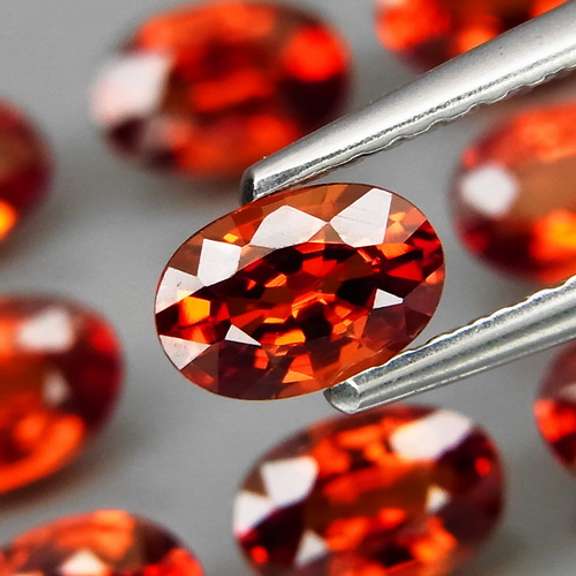 Fabulous 4.76ct Mandarin orange Garnet set