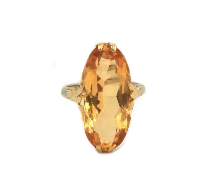 Vintage 18kt YG Synthetic Oval Citrine Ring