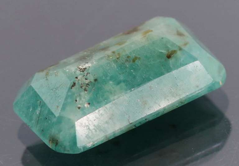 Rare 7.89ct emerald green unheated Grandidierite