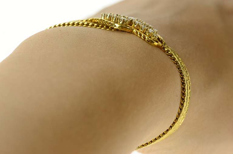 14K Yellow Gold 0.69 Ctw 1940's Diamond Wave Statement Bracelet