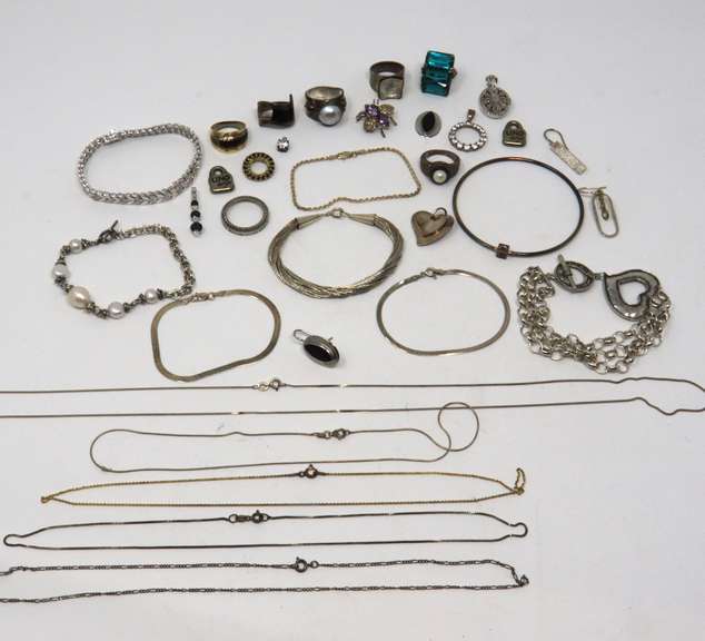 Group Lot of Mixed Sterling Silver Jewelry