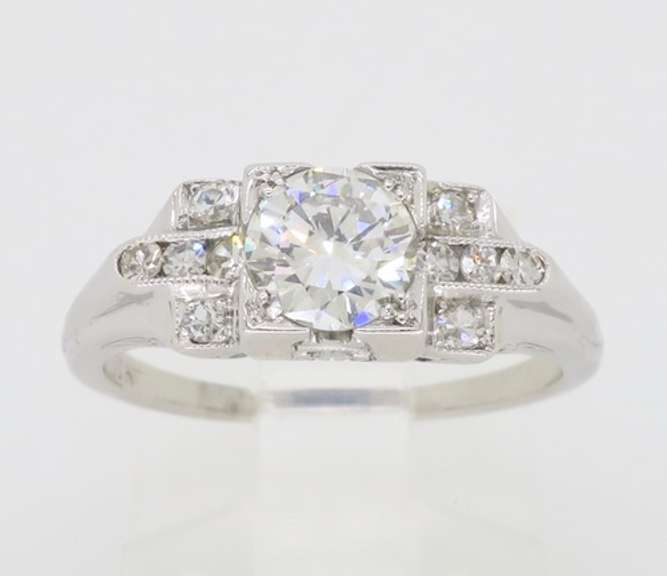 18k Art Deco Diamond Ring