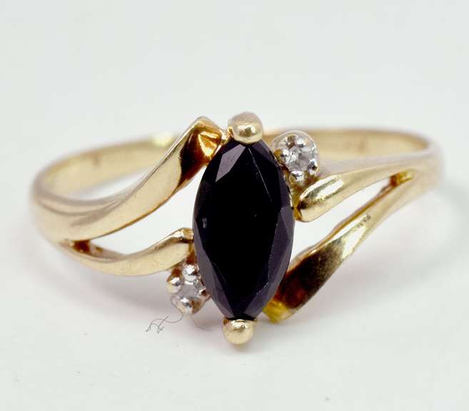 Yellow Gold Ring with Accent Diamonds