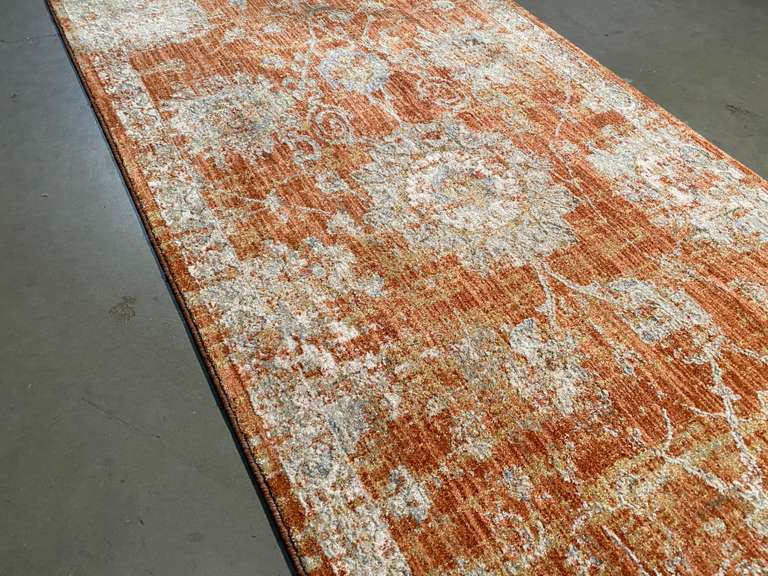 VINTAGE 8 Ft RUNNER