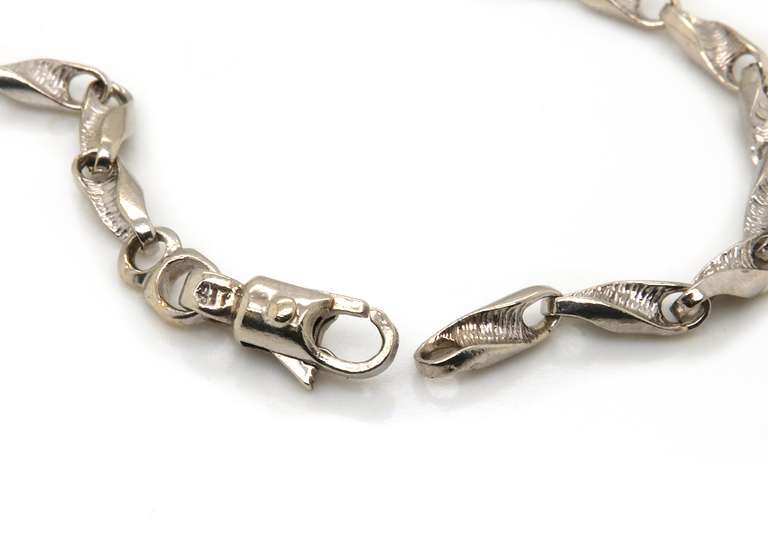 Captivating White Gold Fancy Twist Link Necklace