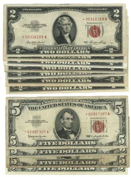 Great group of 12 assorted STAR Notes: 8 $2 Reds & 4 $5 Reds