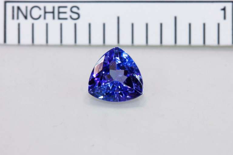 Yummy Tanzanite Trilliant