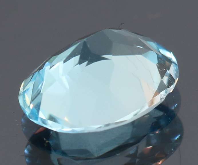 Dazzling 3.75ct 11mm Swiss blue Topaz