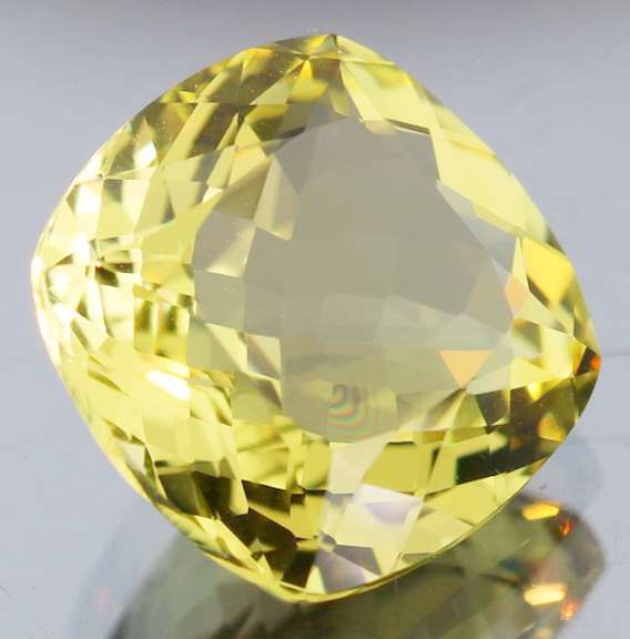 Brilliant! 7.28ct top lemon yellow unheated Citrine