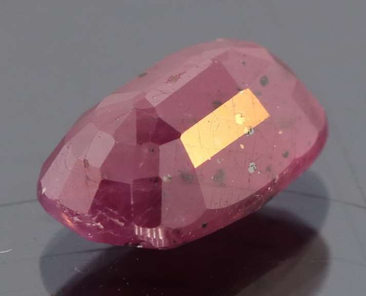 Stunning violet red 4.80ct unheated Ruby