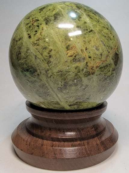 Simply gorgeous 3,045ct real Zoisite sphere