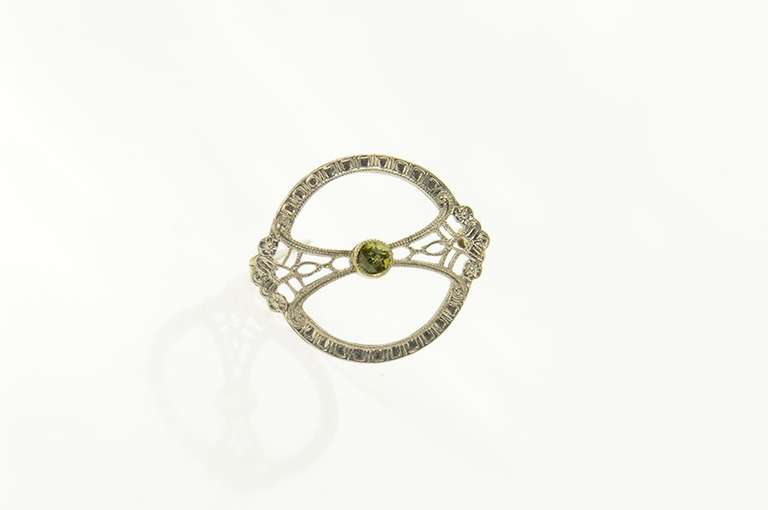 14K White Gold Green Tourmaline Art Deco Filigree Round Pin/Brooch