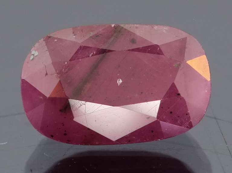 Stunning violet red 4.80ct unheated Ruby