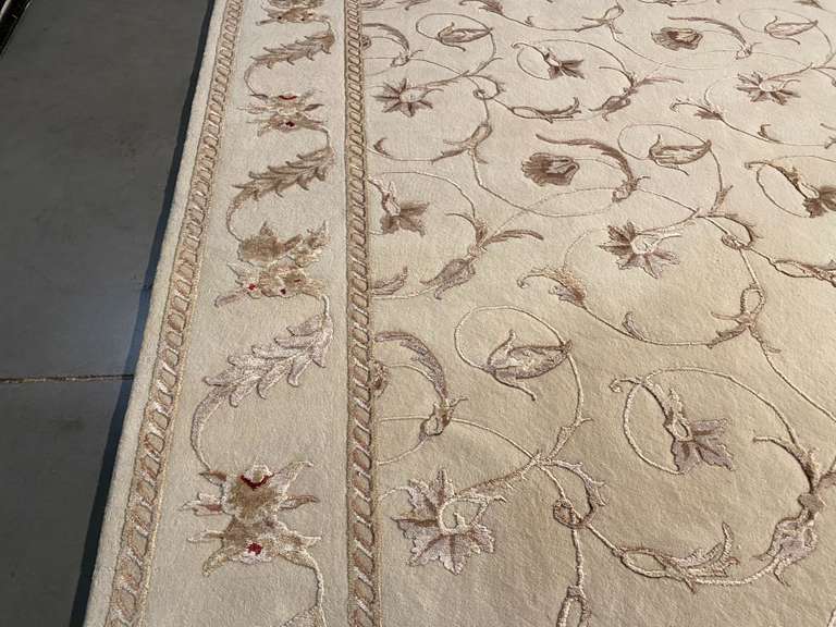 EXQUISITE SILK & WOOL RUG 8x10