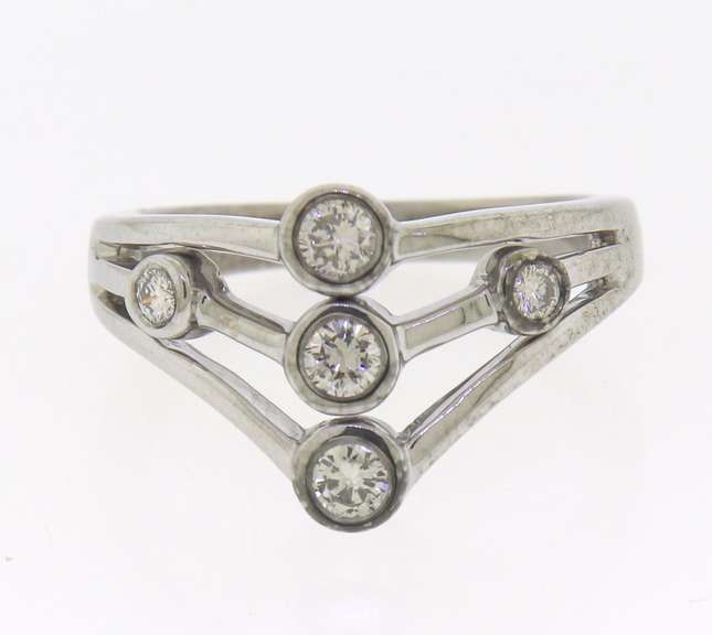 Dazzling White Gold Chevron Bezel Diamond Ring
