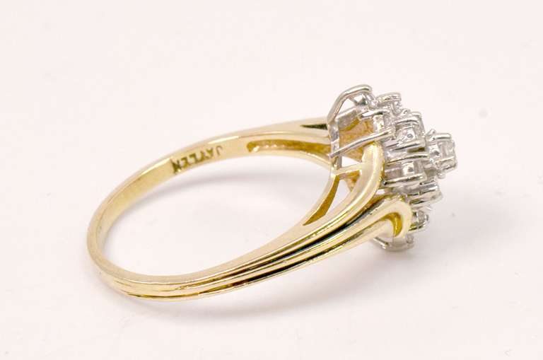 Lavish Round Cut Diamonds Set in 14K Gold Cluster Ring