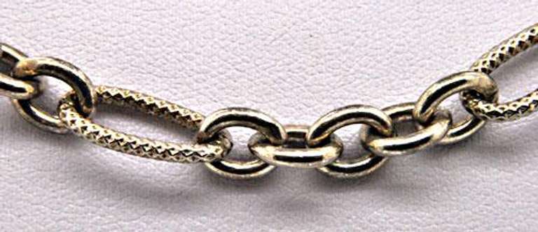 STERLING SILVER OVAL CABLE DESIGN CHAIN LINK NECKLACE.