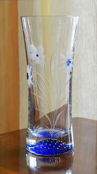 Clear and Cobalt Blue Crystal Vase With Etched Flowers