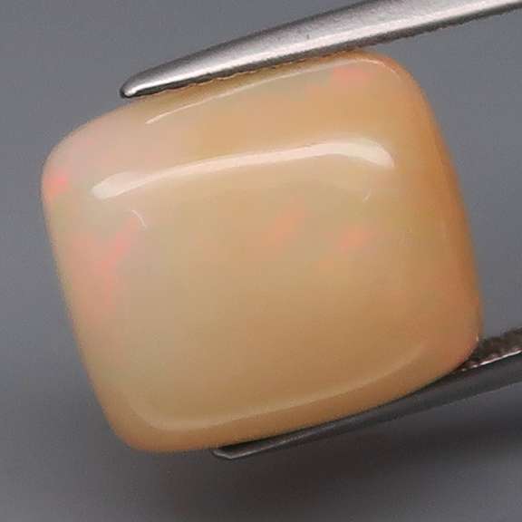 Substantial 9.51ct semi-black Welo Opal