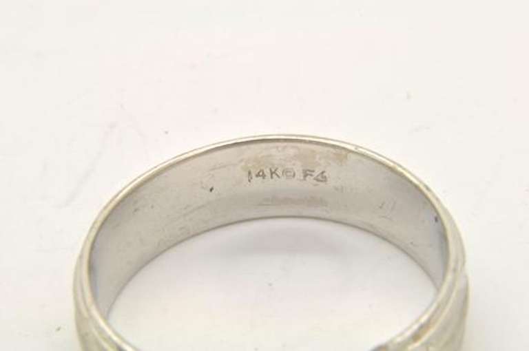 MENS 14 KT WHITE GOLD TRIPLE ROW WEDDING BAND