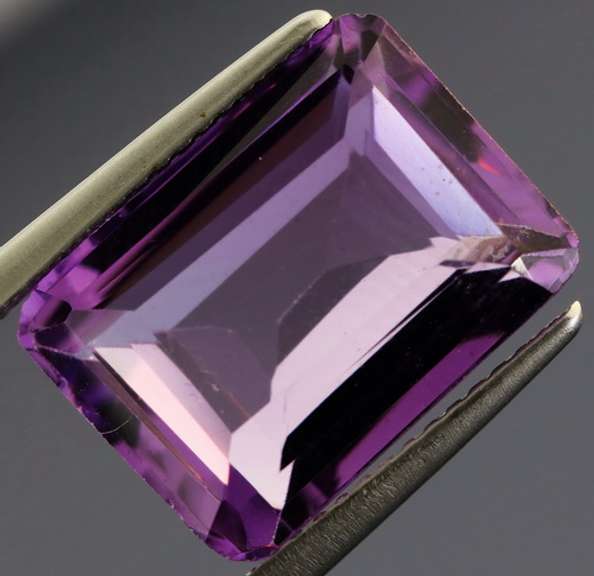 Stunning 7.83ct lilac purple Amethyst