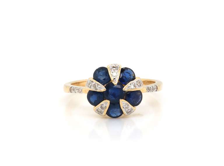 Wonderful 14kt Yellow Gold Sapphire & Diamond Flower Ring