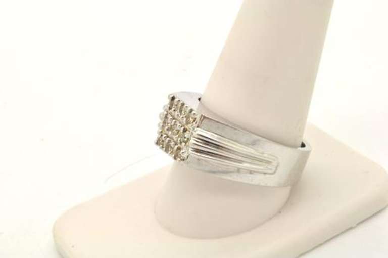 MENS 14 KT WHITE GOLD DIAMOND RING