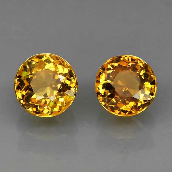 Rare collectors 1.23ct Malaya Garnet set