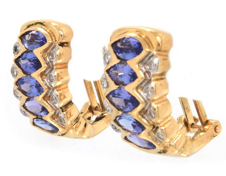 Outstanding 18kt Levian Tanzanite and Diamond Earrings