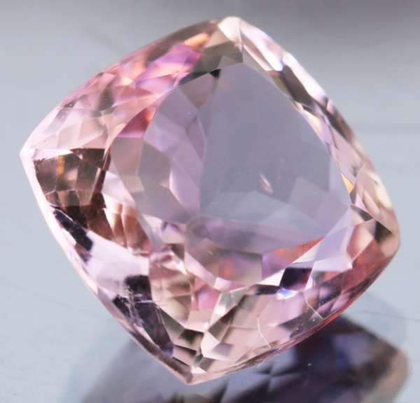 VS clarity 21.51ct unheated real Bolivian Amethyst