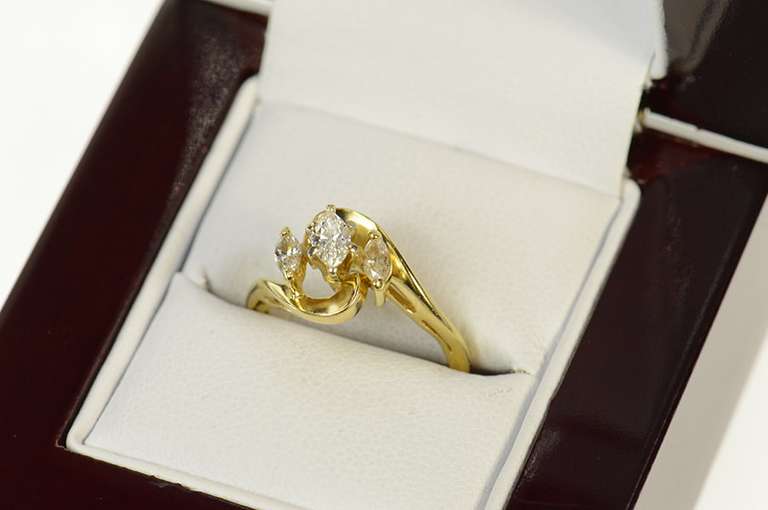 14K Yellow Gold 0.30 Ctw Marquise Diamond Engagement Ring