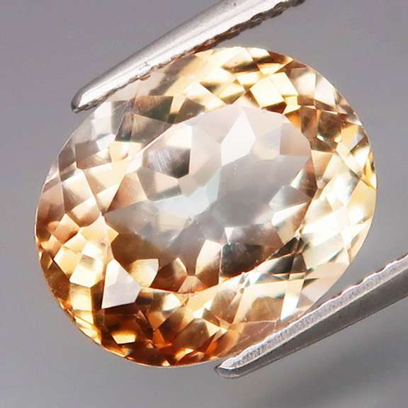 Brilliant! 6.40ct champagne Imperial Topaz