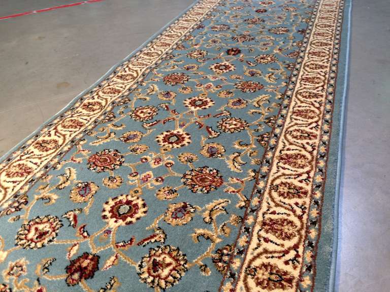 EXQUISITE TRADITIONAL 10 Ft RUNNER