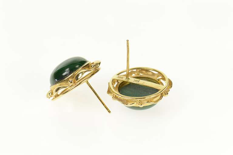 14K Yellow Gold Round Malachite Cabochon Retro Stud Earrings