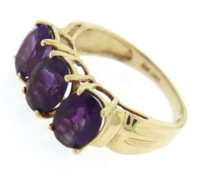 Fabulous Yellow Gold Amethyst 3 Stone Ring