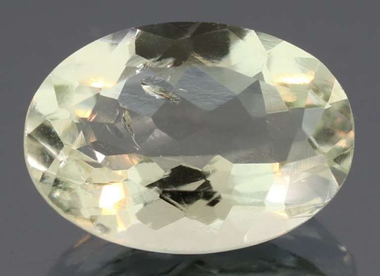 Glittering 5.11ct natural platinum green Amethyst