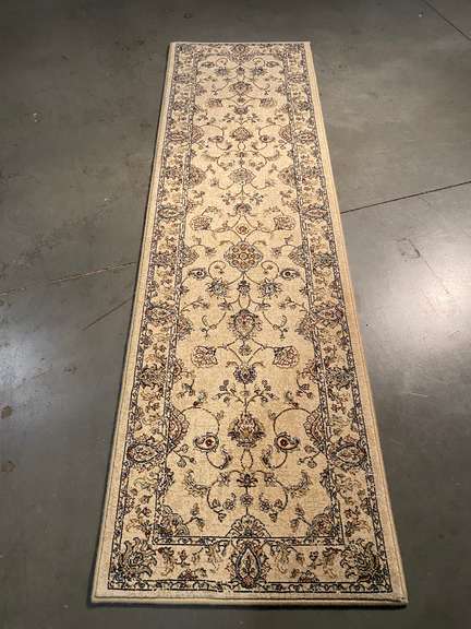 EXQUISITE TRADITIONAL ALLOVER DESIGN 8 Ft RUNNER