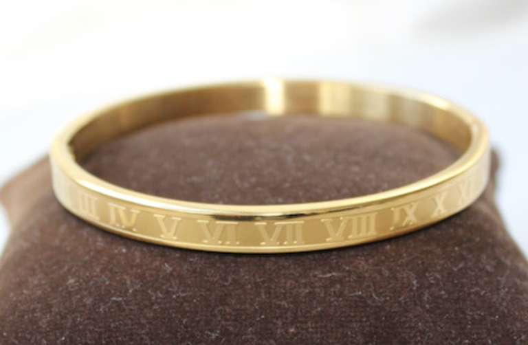 Golden Color Roman Numeral Bracelet