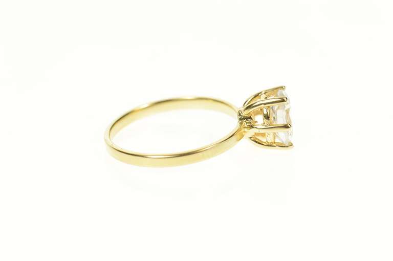 14K Yellow Gold Classic Oval Solitaire Travel Engagement Ring