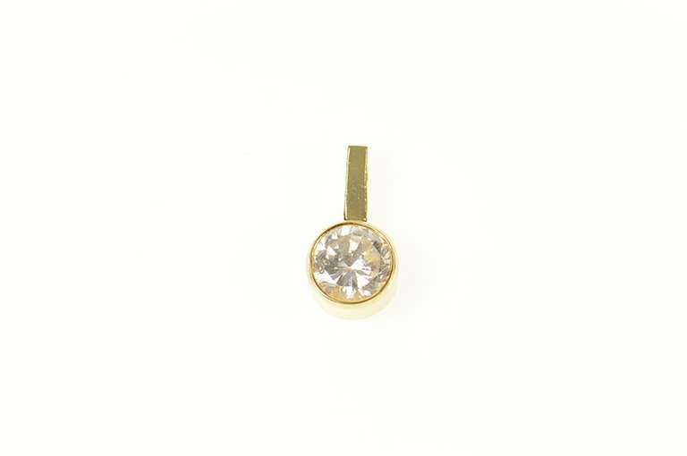14K Yellow Gold Round Solitaire Classic Simple Cubic Zirconia Pendant
