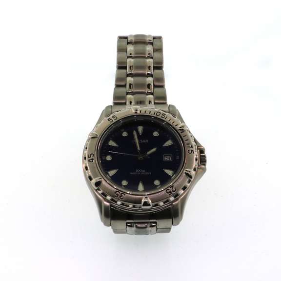Pulsar Wristwatch