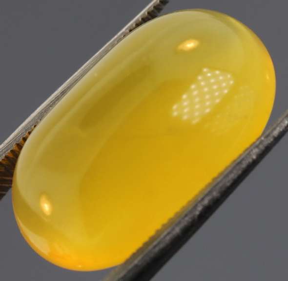 Gorgeous 9.59ct honey gold unheated Fire Opal