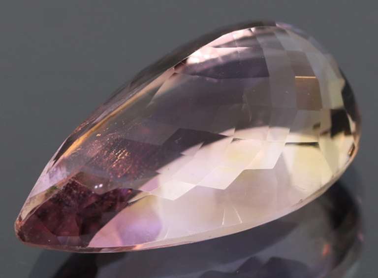 Elegant 15.75ct pear cut Bolivian Amethyst