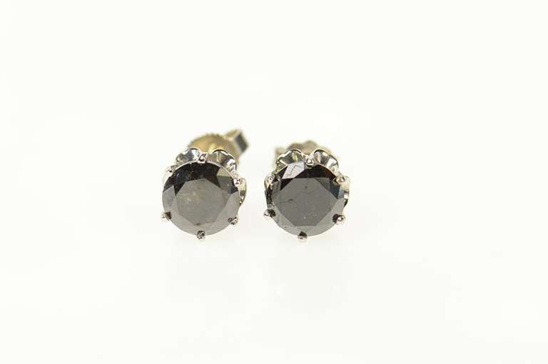 14K White Gold 1.40 Ctw Black Diamond Solitaire Stud Earrings