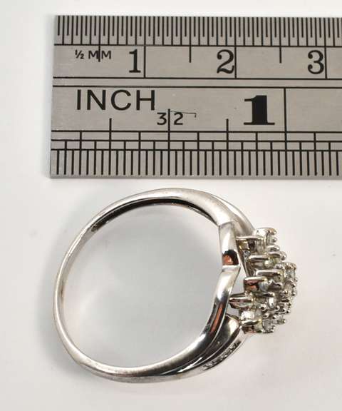 Heart Shaped WG Diamond Cluster