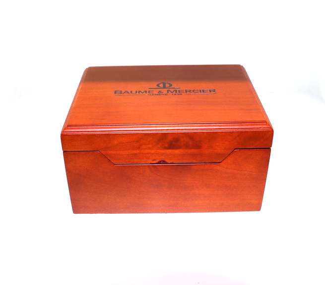 Baume & Mercier Geneve Stainless Steel Watch