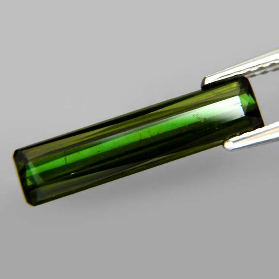 Elegant 2.29ct 17mm untreated dark green Tourmaline